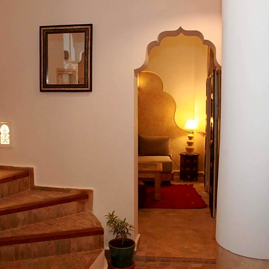 Jennat El Mossafir-Riad privé avec services maison entière