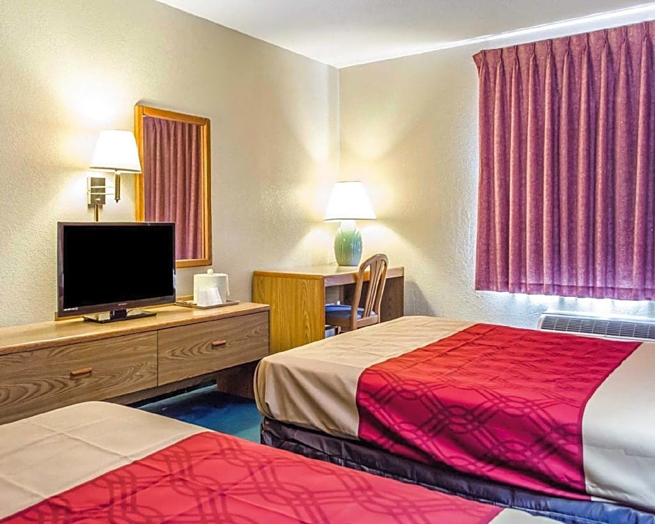 Rodeway Inn Wormleysburg - Harrisburg