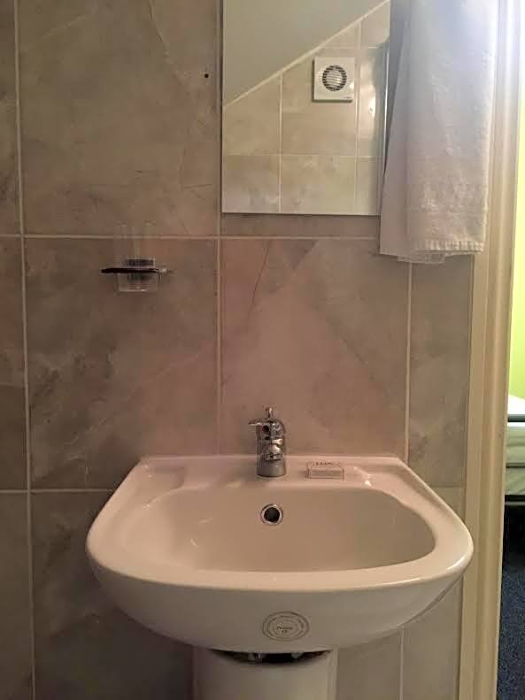 London Olympus Hotel