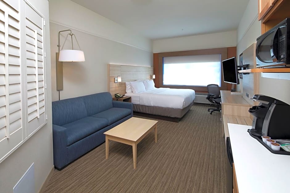 Holiday Inn Express & Suites La Porte, an IHG Hotel