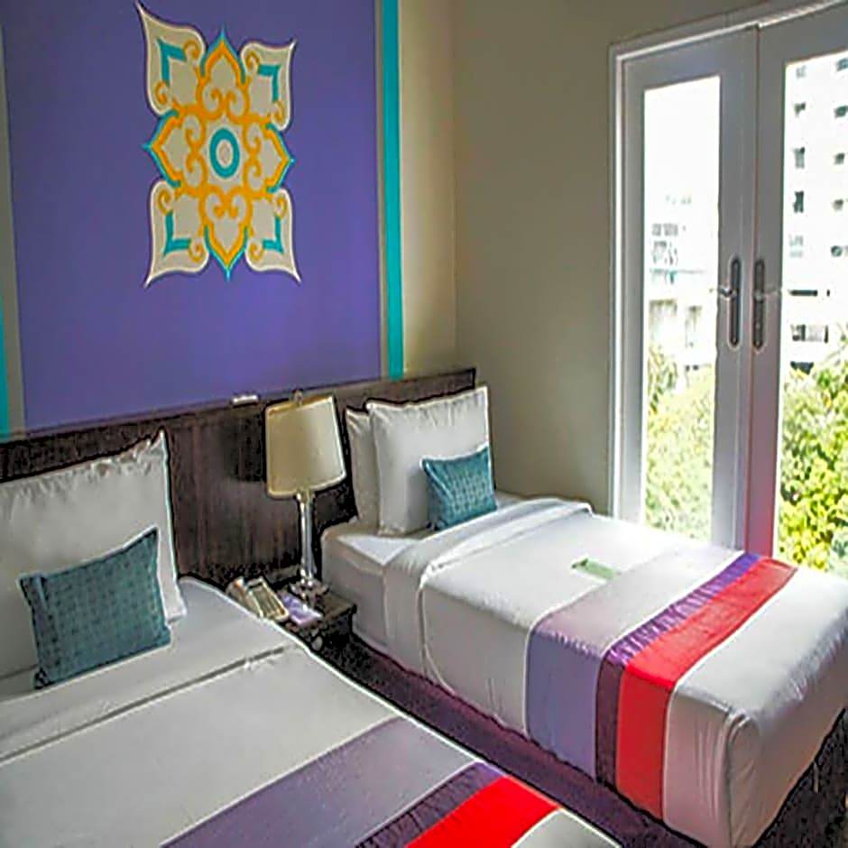 Sawasdee Hotel @ Sukhumvit Soi 8