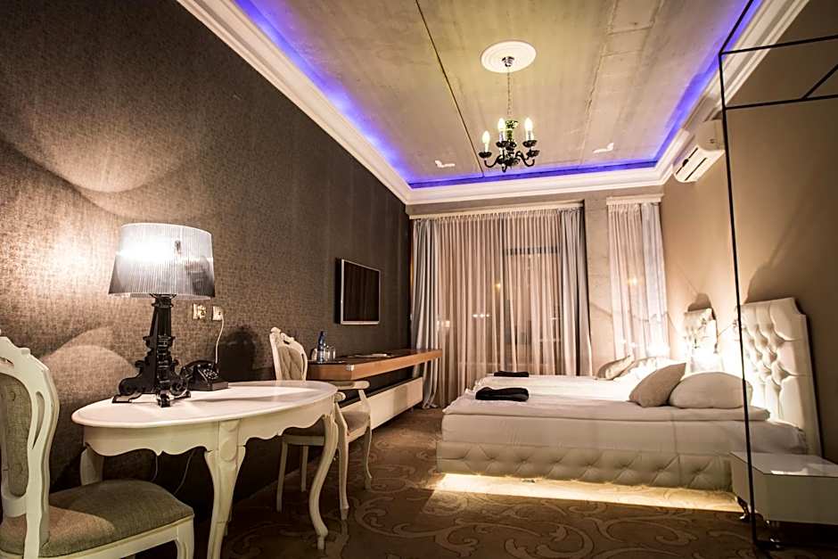 Hotel Ramka & Restaurant & Wine Bar