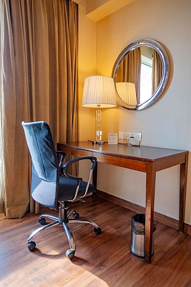 Royal Orchid Central Jaipur, Bani Park