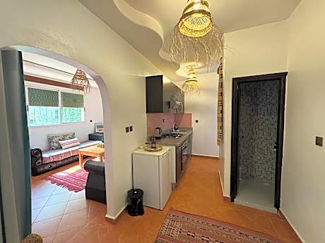 Deluxe Double Studio