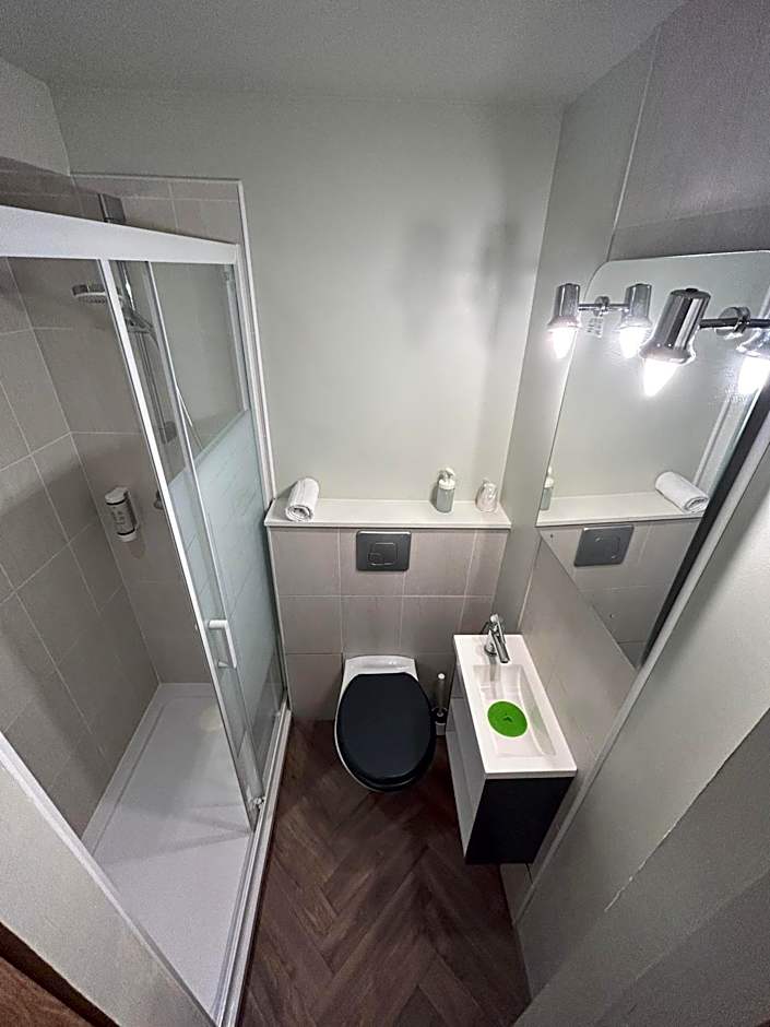 Initial by balladins, Hôtel Restaurant Broisin