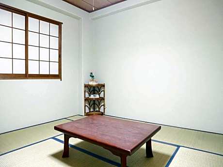 Japanese-Style Triple Room