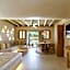 Opalia Suites