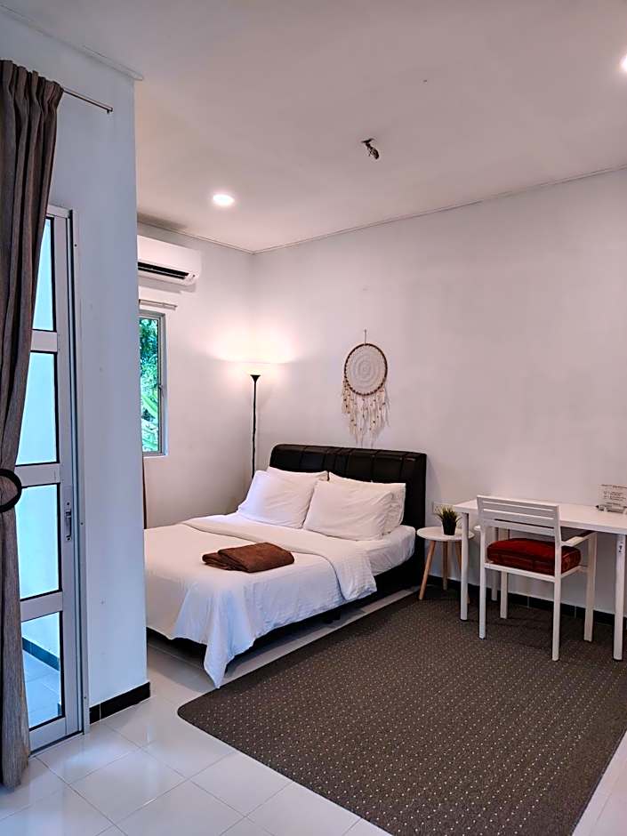 Seven Stones Langkawi - Adult only