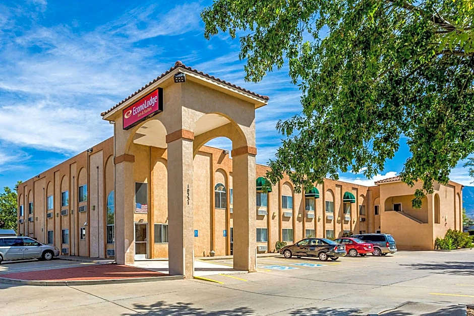 Econo Loge Inn & Suites Albuquerque East I-40 Eubank Exit