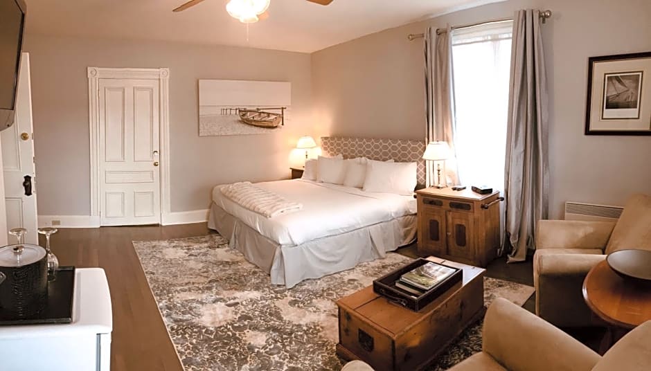 Treadwell Inn