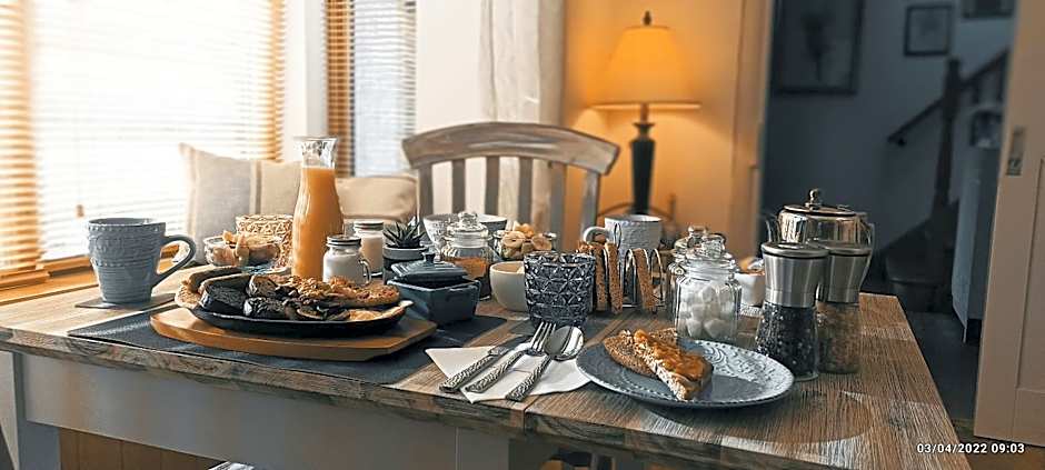 Outlander Boutique B&B ONLY ADULT Delux Room
