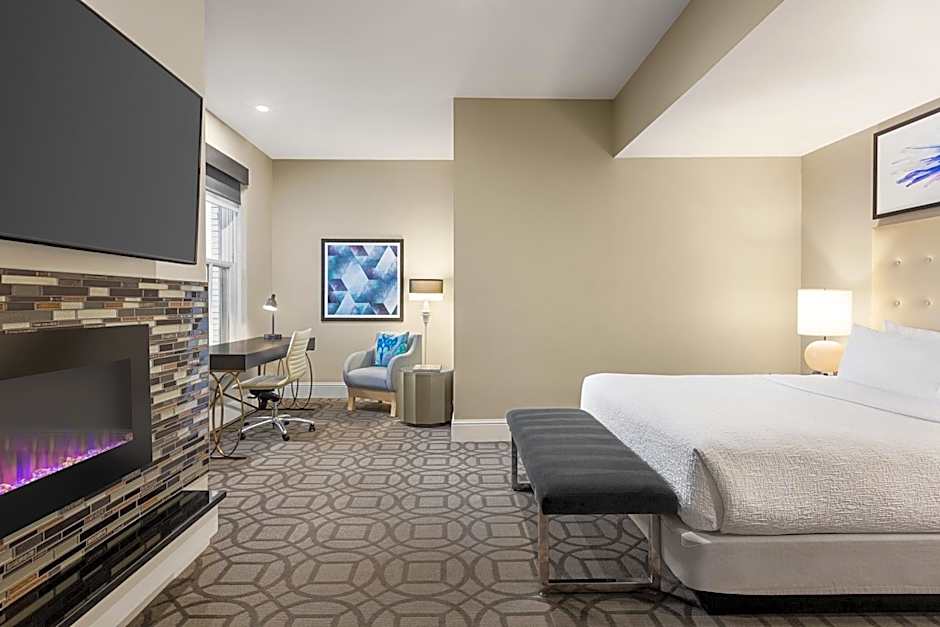 Magnolia Hotel Denver, a Tribute Portfolio Hotel