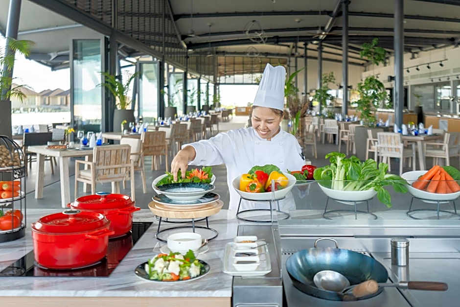 Madifushi Private Island- Free return seaplane transfr for min 5&9 nights for 19Dec-10Jan