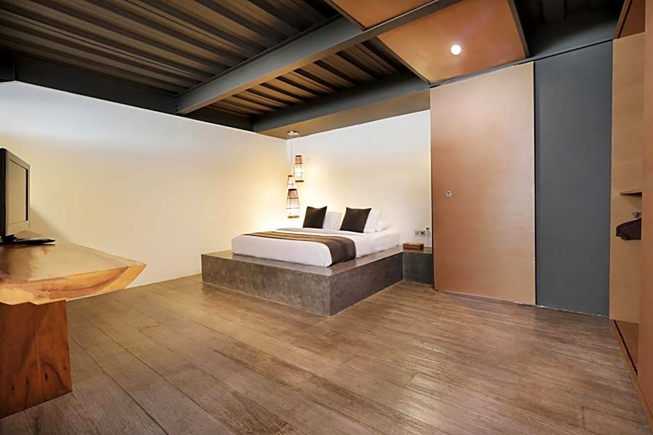 Clio Apartment