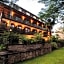 Hotel Chrys