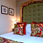 The Warwick Arms Hotel