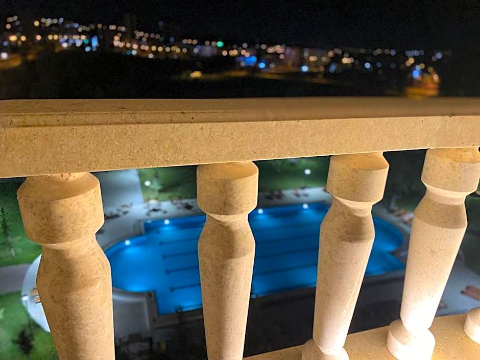 CONNECT THERMAL HOTEL