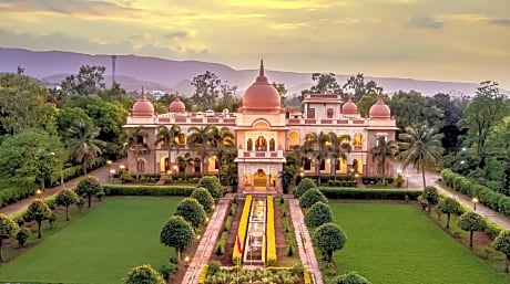 WelcomHeritage Shivavilas Palace