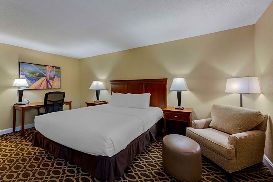 Best Western Plus Wooster Hotel & Conference Center