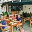 Dong Paloh Hostel