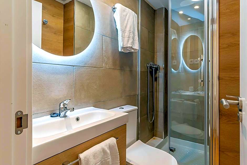 Aparthotel Bertran