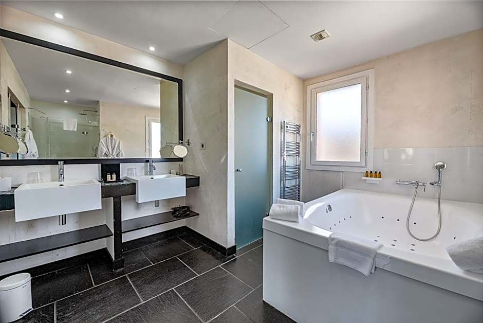 Hotel POZZO DI BORGO