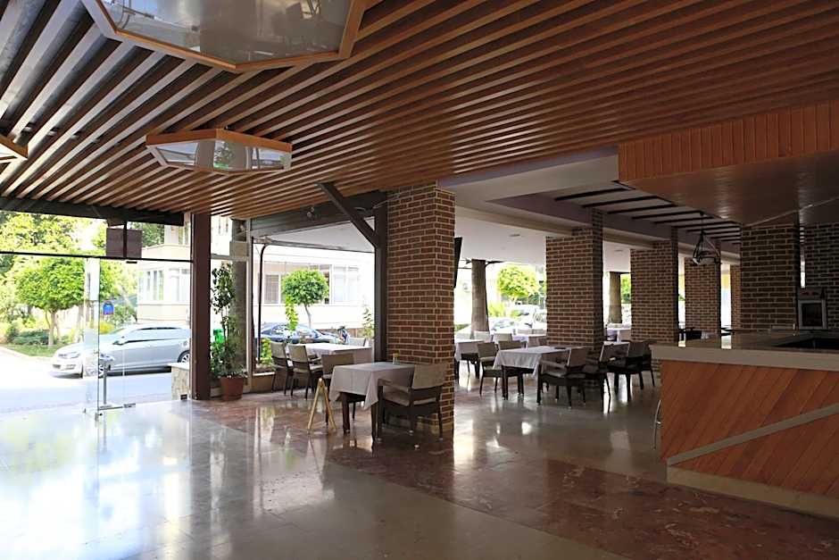 Maren Beach Apart Hotel