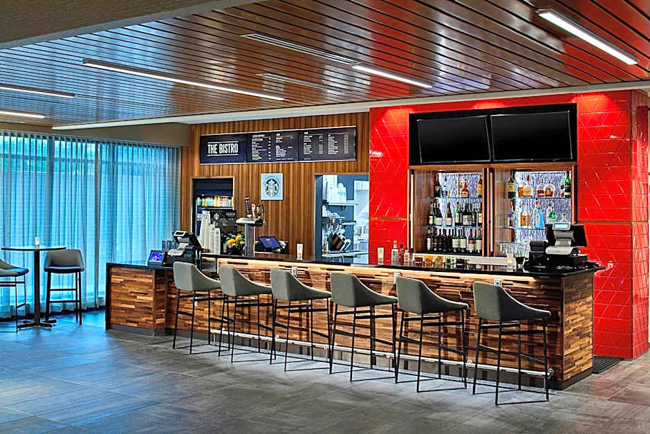 Courtyard by Marriott Minneapolis West