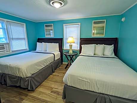 Standard Room with Two Full Beds