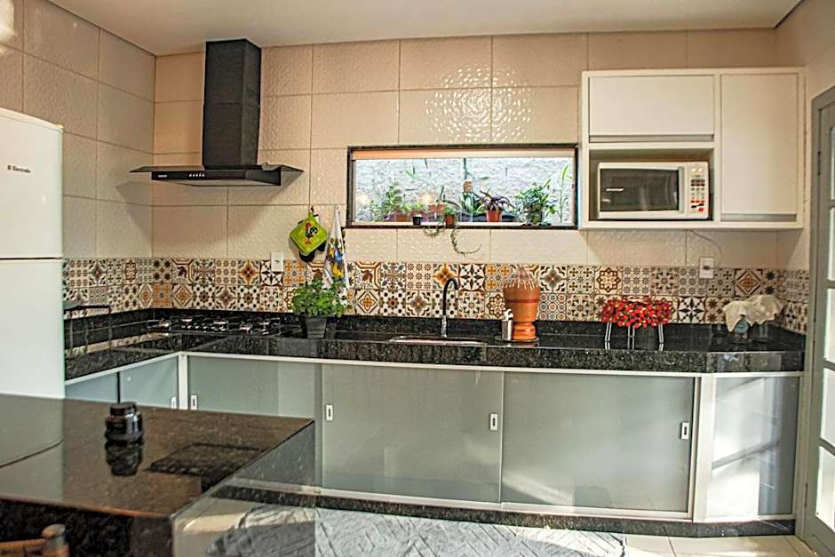 Casa c otima localizacao em Teixeira de Freitas-BA