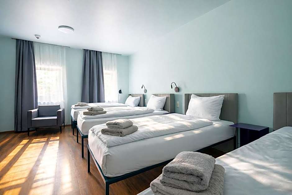 Das Schreder Hotel - Munich Free Parking