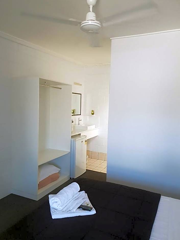 Pit Pony Hotel