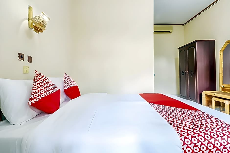 OYO 1654 Maha Bharata Kuta Inn