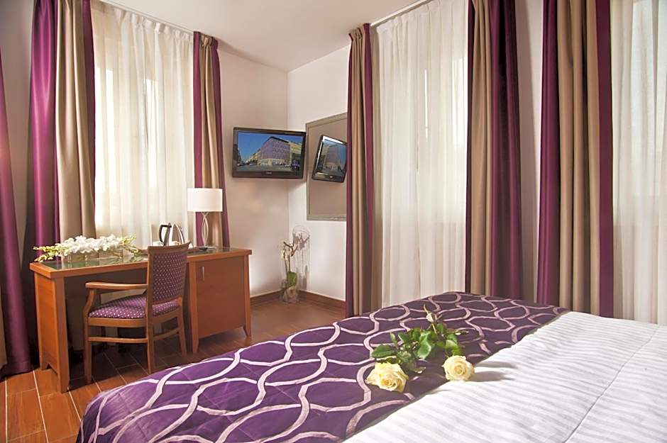 Hotel Galileo