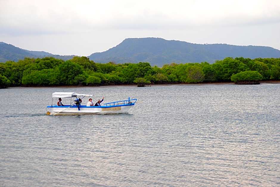 Oma In Pemuteran Bali