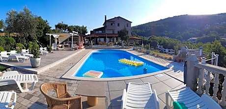 Casa Perla Holidays