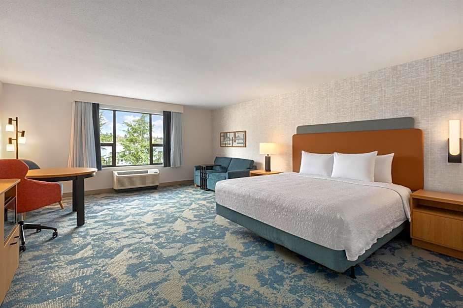 Hampton Inn & Suites by Hilton Langley-Surrey