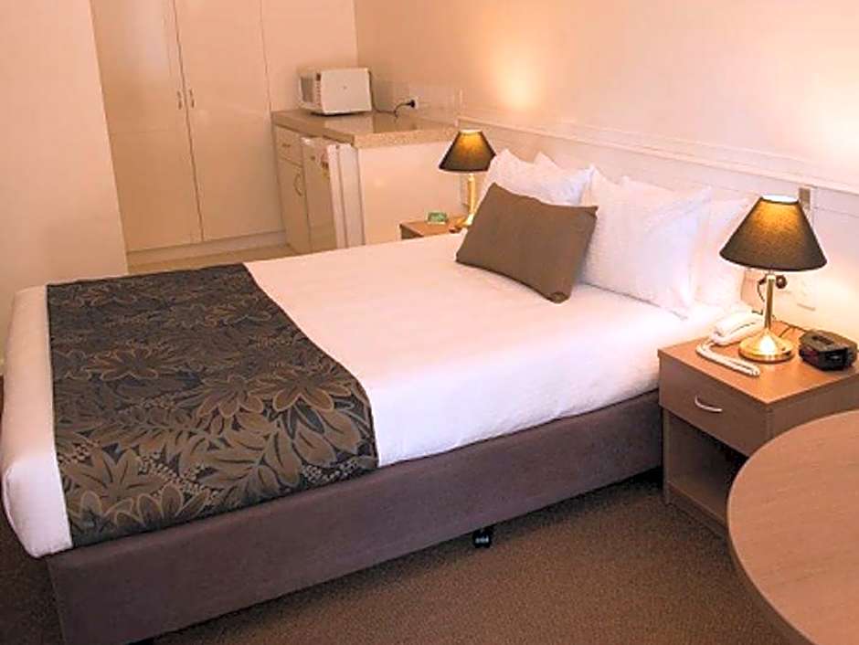 Garden City Motor Inn