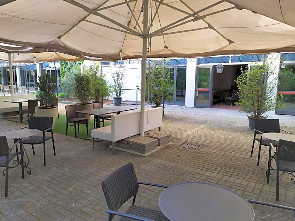 Ferretti MajesticHouse