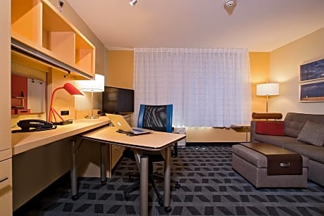 Suite, 2 Bedrooms (2 Double Beds)