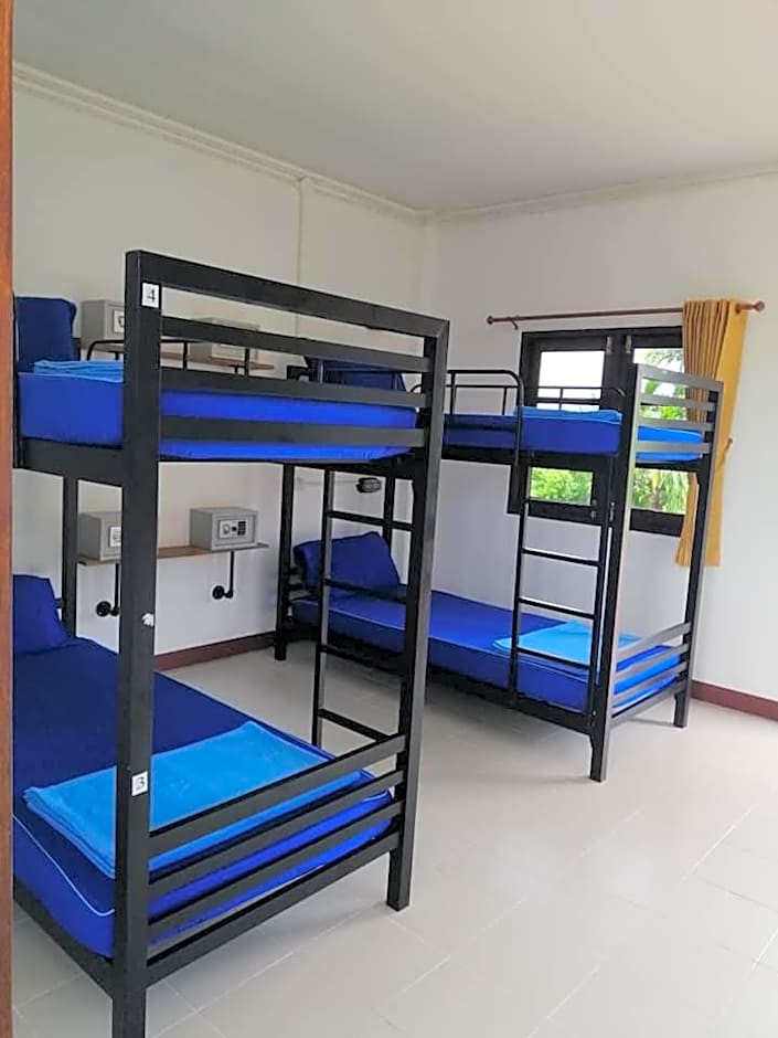 Sea Breeze Backpacker