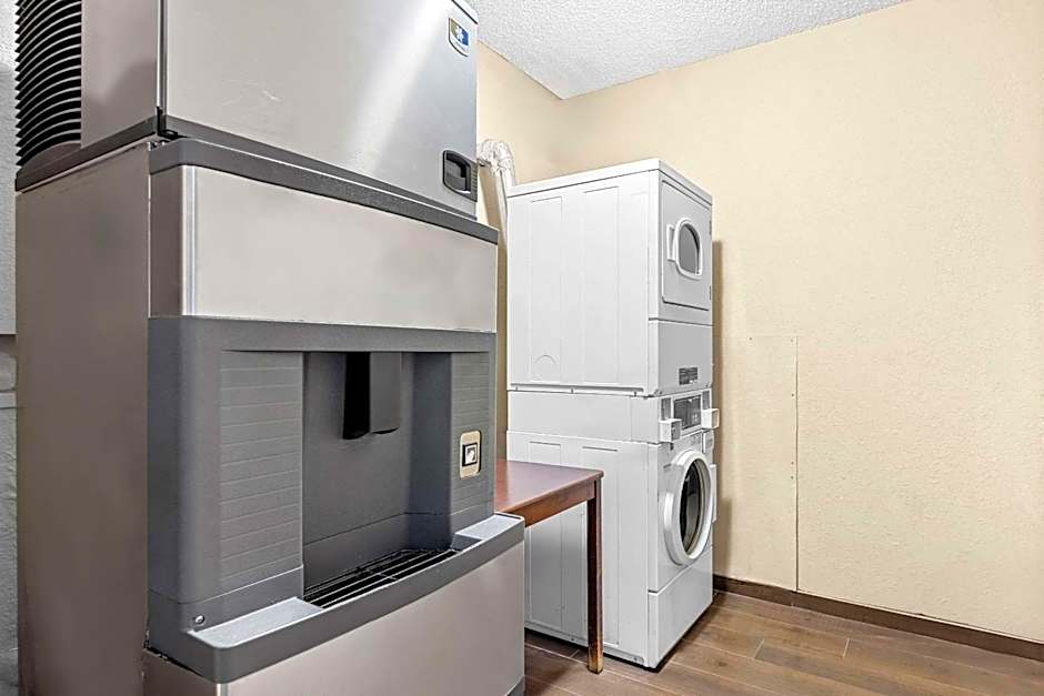 Comfort Inn & Suites Pueblo