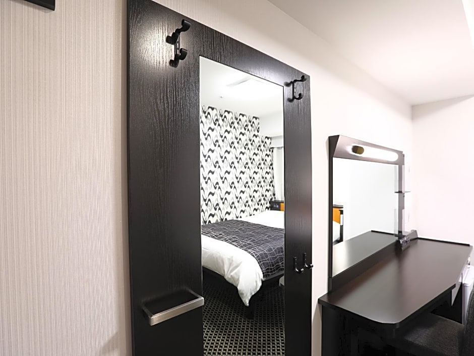 Apa Hotel Osaka-Tenma