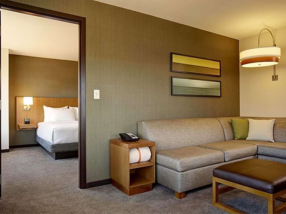 Hyatt Place Arlington Courthouse Plaza
