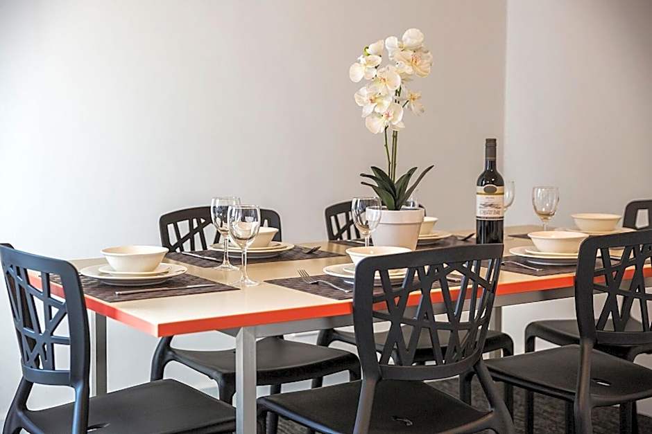 Nightcap at Waltzing Matilda Hotel