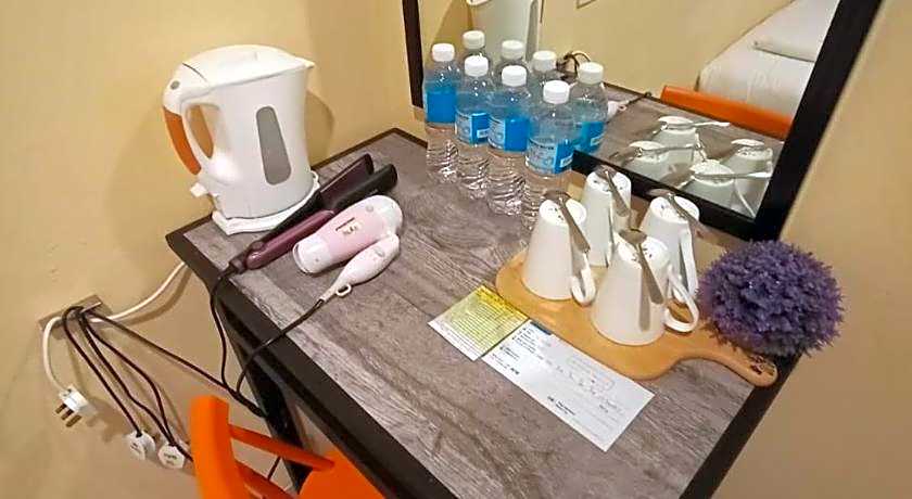 Loft Pals Urbanstay Lodge, Kapit