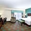 Hampton Inn & Suites Mooresville