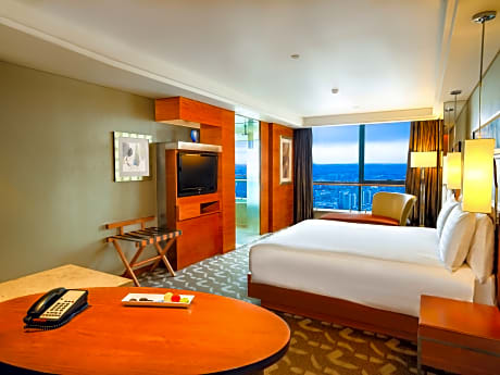Swiss Advantage King Bed Room