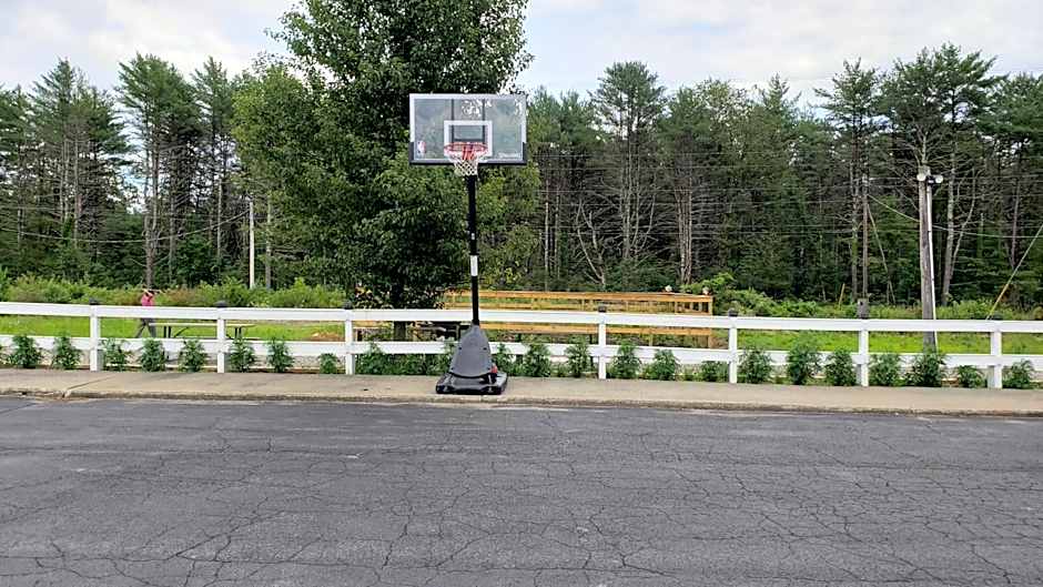 Sara Glen Motel - Saratoga Springs-Glens Falls