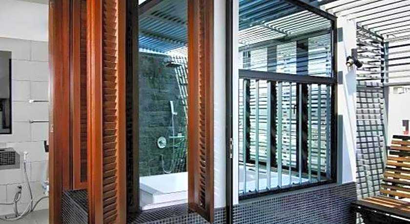 Courtyard At Heeren Boutique Hotel